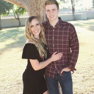 Meet your Posher, Caroline